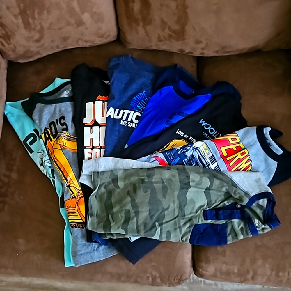 Bundle of 8 long sleeve tshirts, all nearly new!